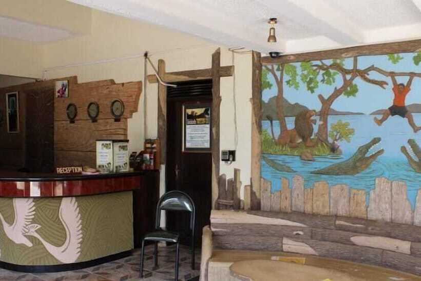 Fotos del hotel International 2000:  4