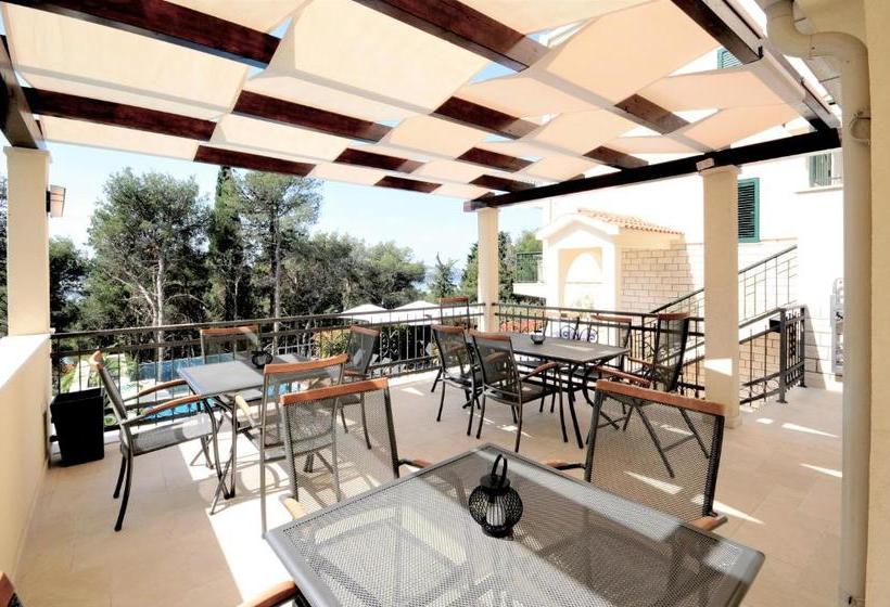 Fotos del hotel Villa Fani:  5