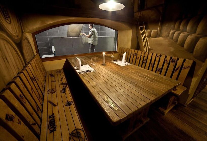 Fotos del hotel Apartmany Becherplatz:  3