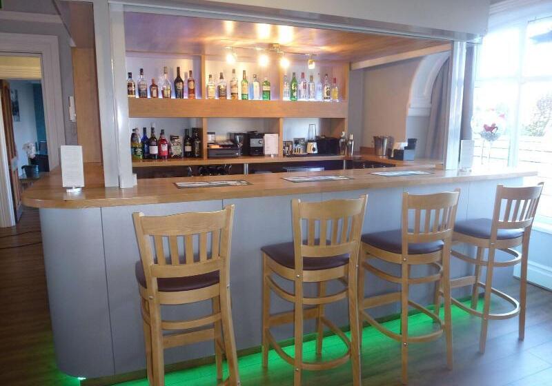 Fotos del hotel Orrell Park:  15