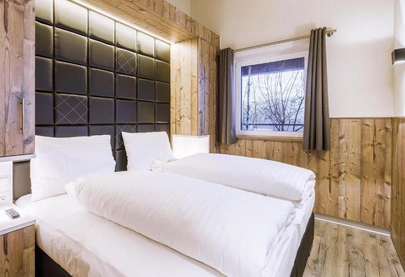 Fotos del hotel Avenida Mountain Lodges Saalbach:  6