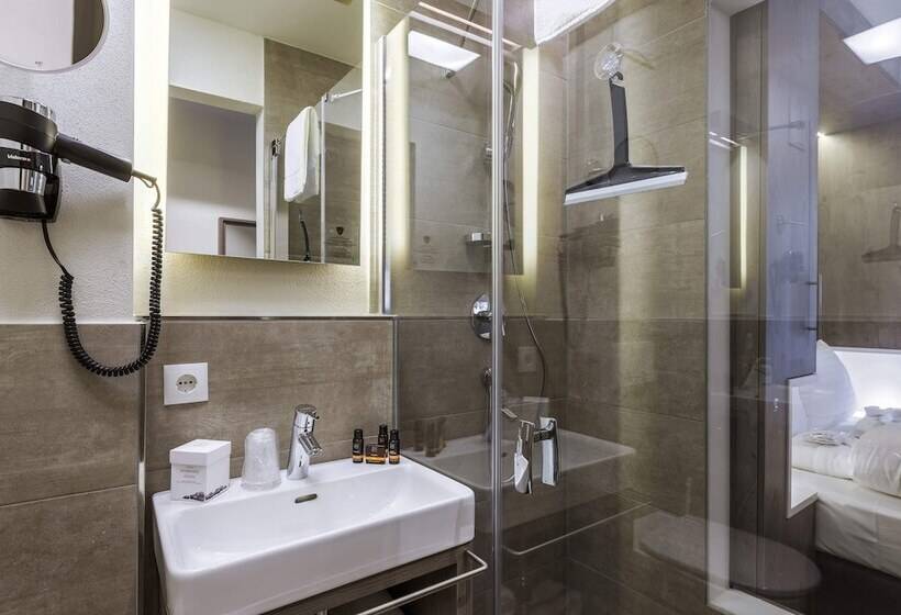 Fotos del hotel Avenida Mountain Lodges Saalbach:  7