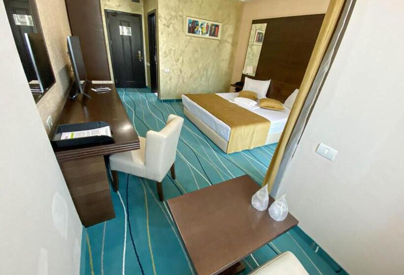 Fotos del hotel Nevada:  2