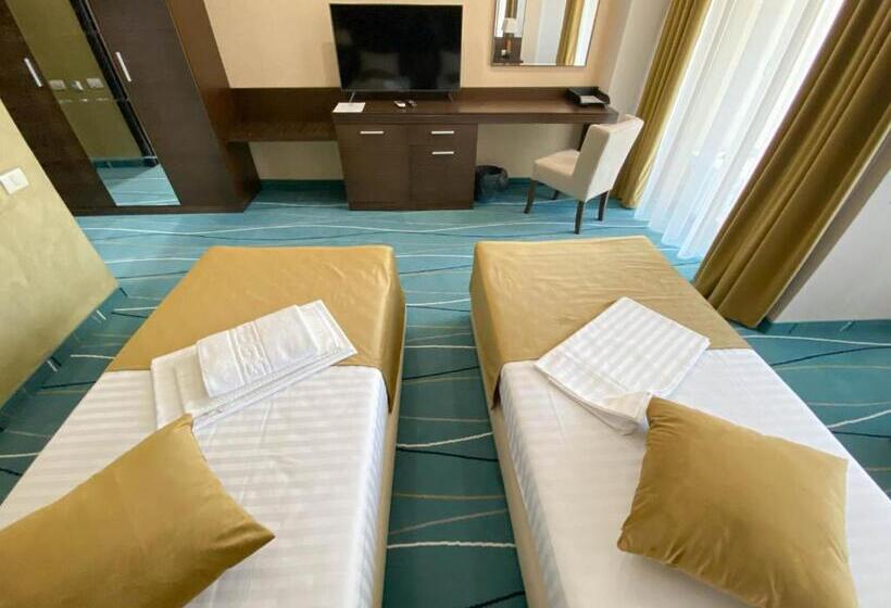 Fotos del hotel Nevada:  9