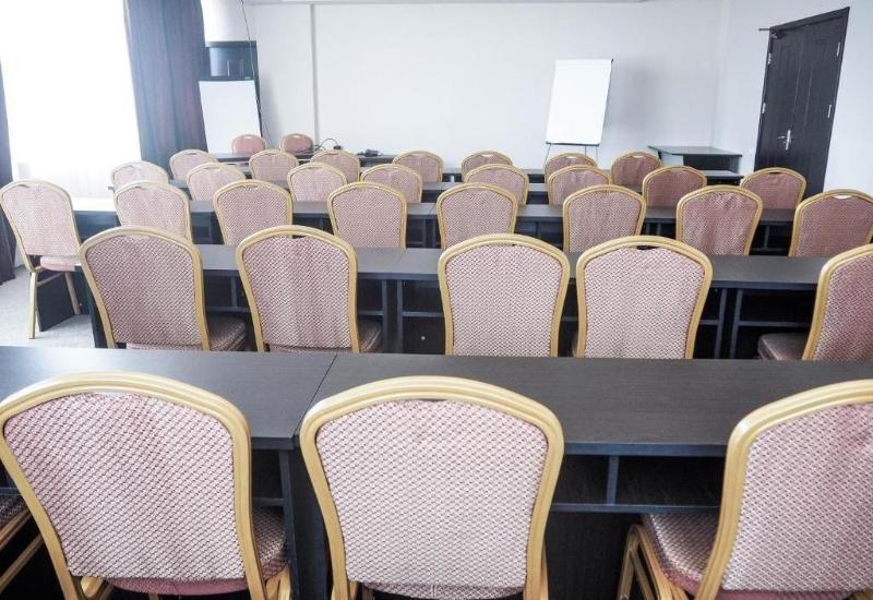 Fotos del hotel Nevada:  6