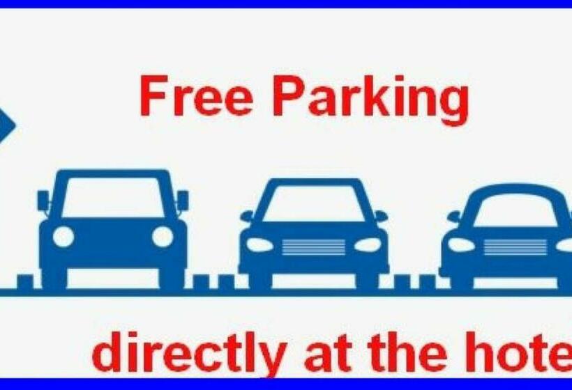 Fotos del hotel Montha:  9