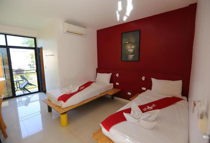 Fotos del hotel Montha:  2