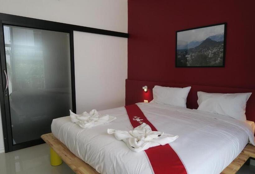 Fotos del hotel Montha:  19