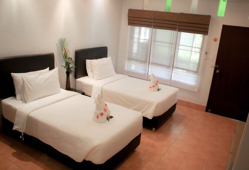 Fotos del hotel Royal Lee Resort & Spa:  3