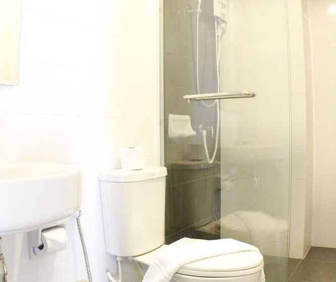 Fotos del hotel The Change Suites Korat:  16