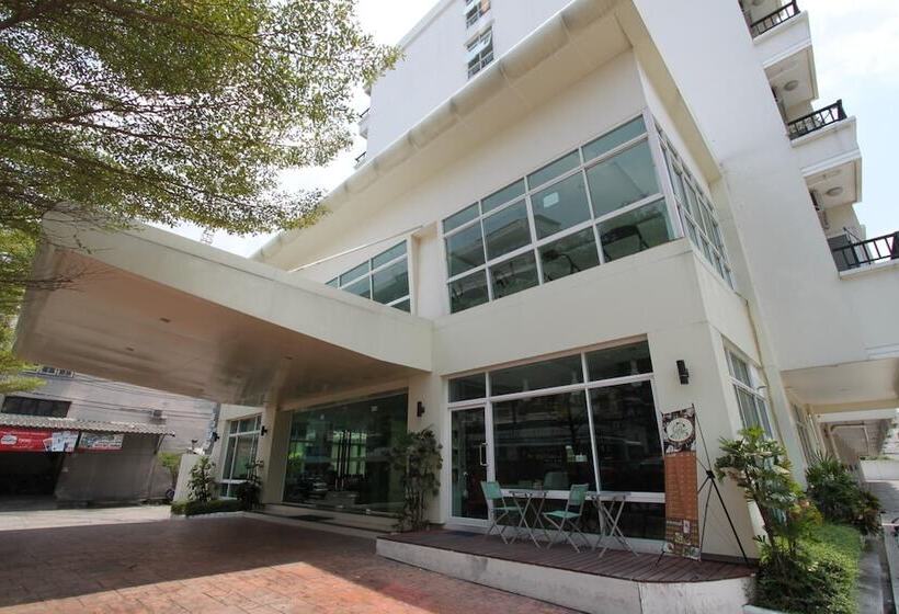 Fotos del hotel The Royal Bee Apart:  13