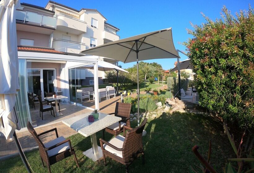 Fotos del hotel Villa Badi:  3