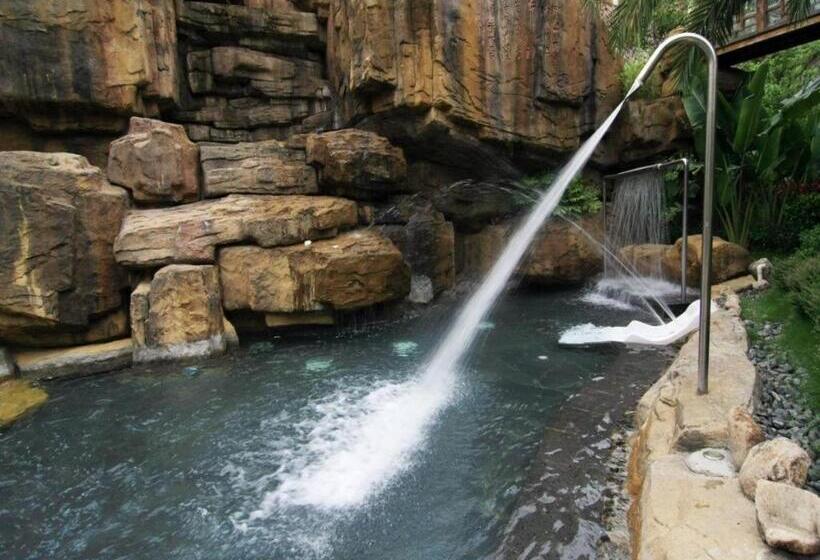 Fotos del hotel Chuanjie Hot Spring And Golf Club:  6