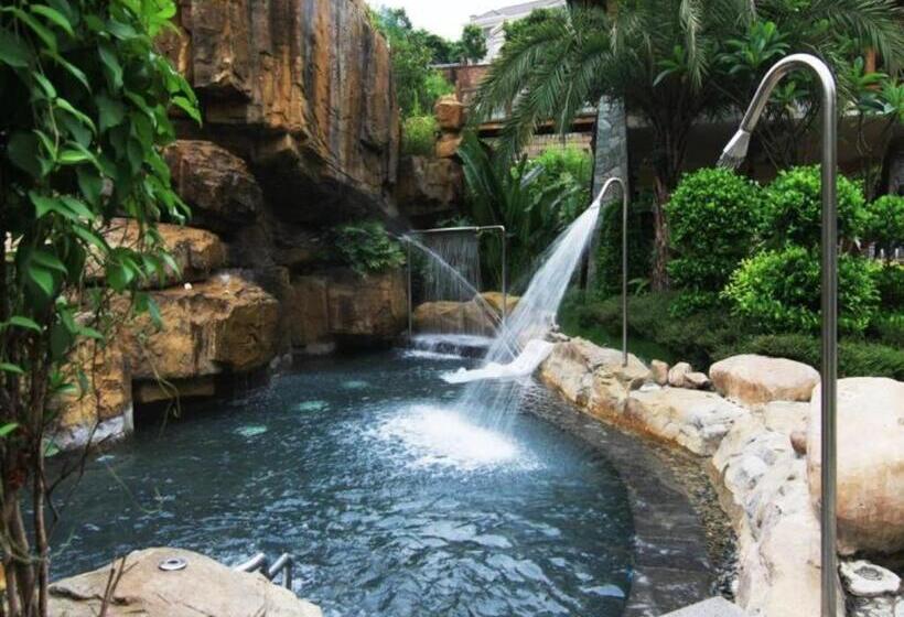 Fotos del hotel Chuanjie Hot Spring And Golf Club:  25