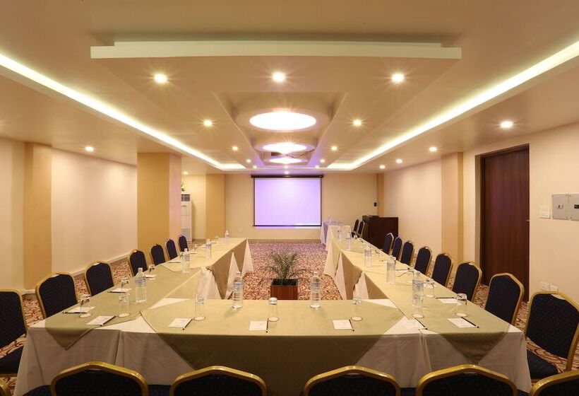 Fotos del hotel Yatri Suites And Spa, Kathmandu:  5