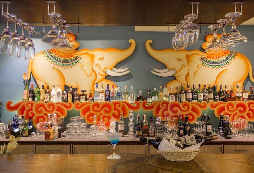 Fotos del hotel Yatri Suites And Spa, Kathmandu:  22