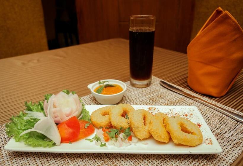 Fotos del hotel Yatri Suites And Spa, Kathmandu:  3