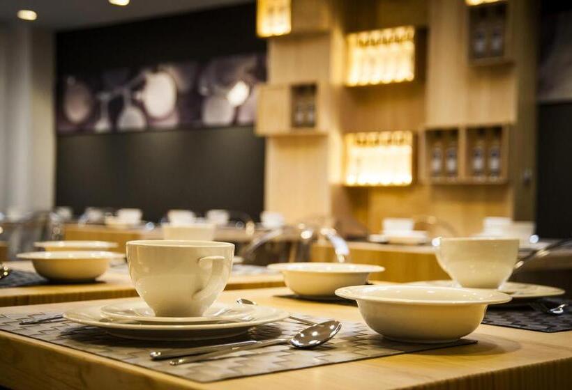 Fotos del hotel Forum Evolución:  10