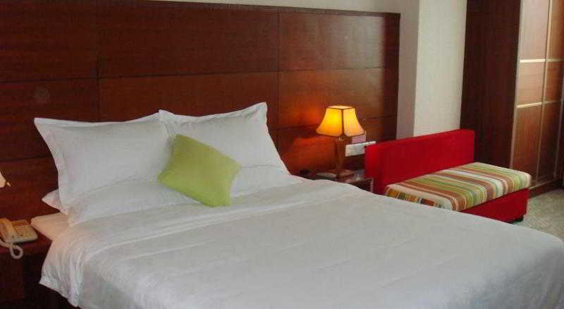 Fotos del hotel Guangzhou Phoenix Suite:  8