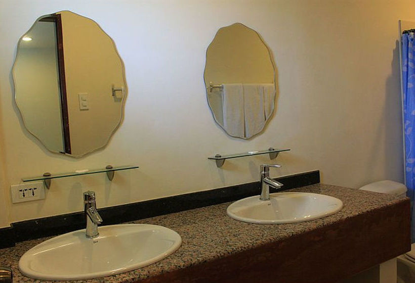 Fotos del hotel Lost Horizon Dive Resort Annex:  16