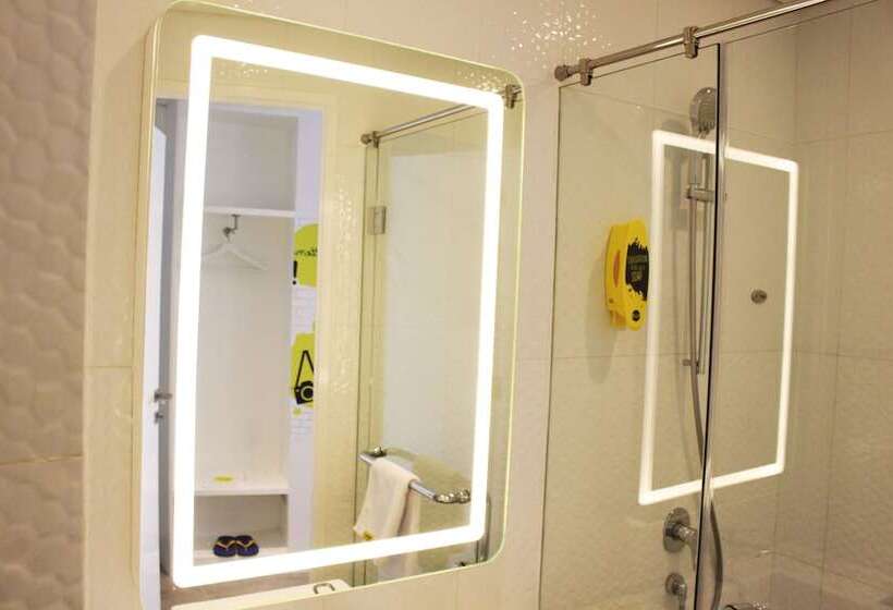 Fotos del hotel Yello Hotel Harmoni:  9