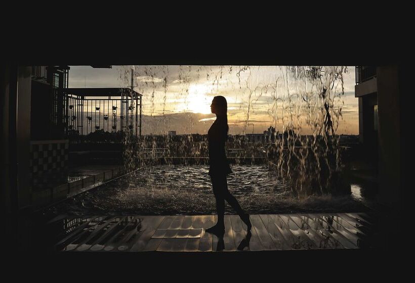 Fotos del hotel Golden Tulip Essential Tangerang:  16