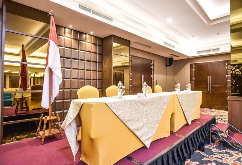 Fotos del hotel Golden Tulip Essential Tangerang:  5