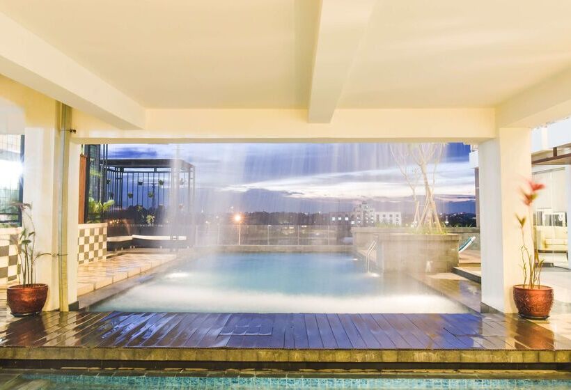 Fotos del hotel Golden Tulip Essential Tangerang:  18