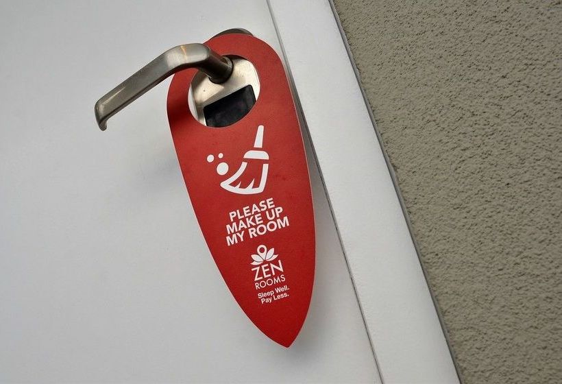 Fotos del hotel Zen Rooms Kuta Square Mall:  17