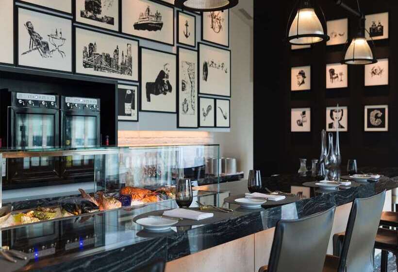 Fotos del hotel Conrad Osaka:  4