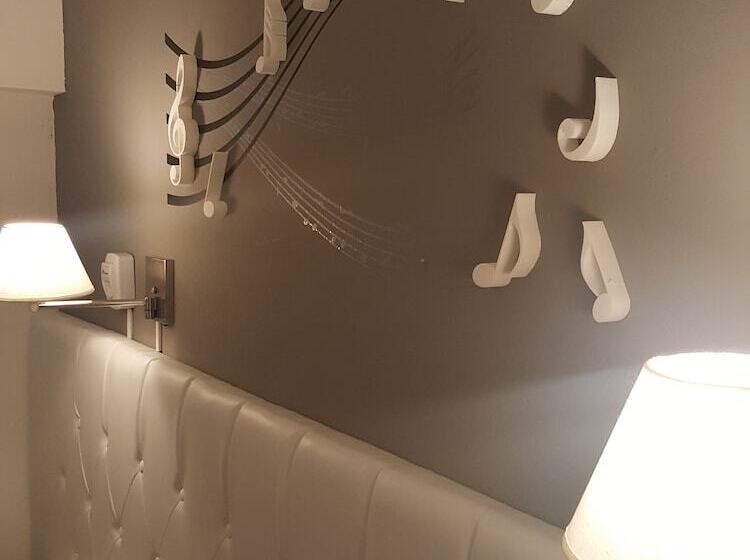 Fotos del hotel Dodo Suites:  24