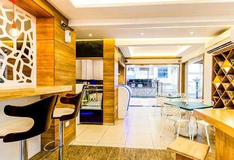 Fotos del hotel Fab Imperio Baner:  14