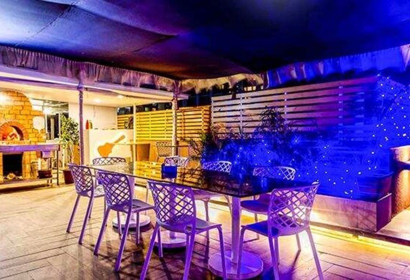 Fotos del hotel Fab Imperio Baner:  6