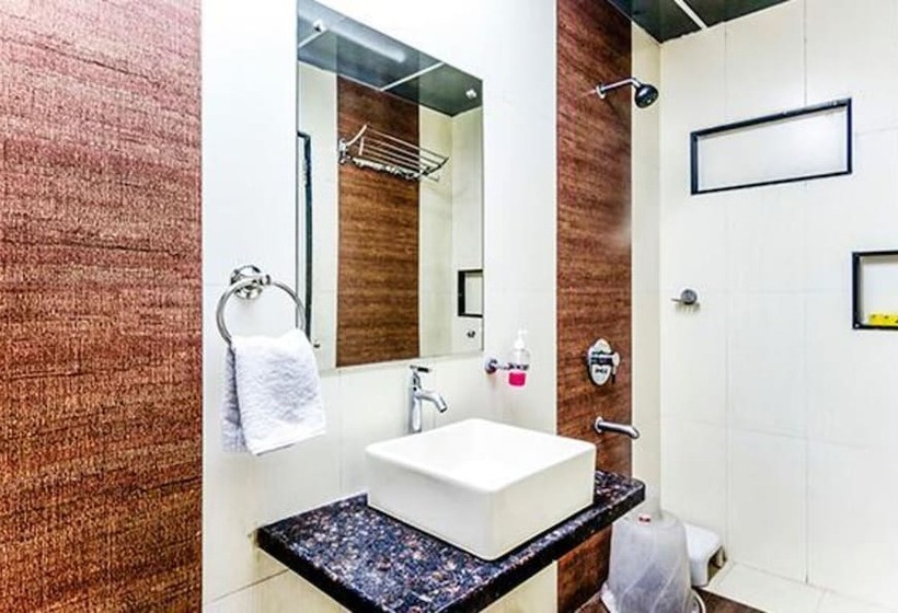 Fotos del hotel Fab Imperio Baner:  12