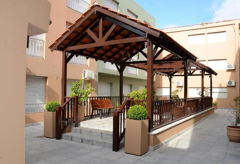 Fotos del hotel Leoncia:  18