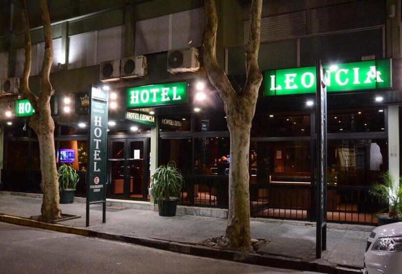 Fotos del hotel Leoncia:  11