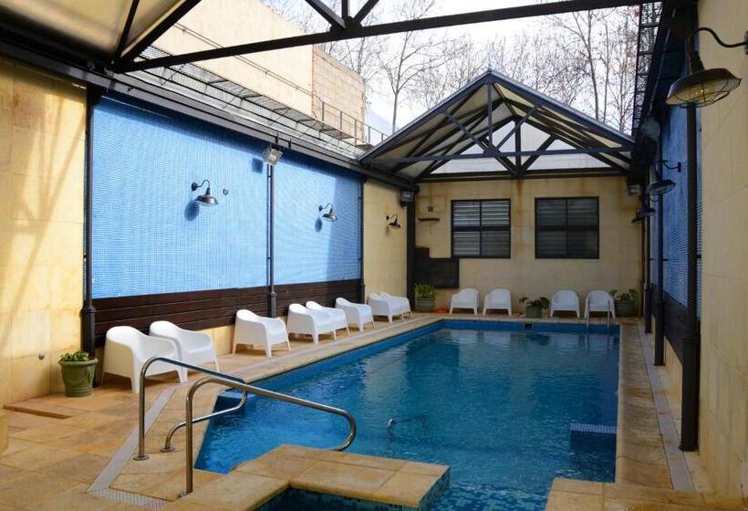 Fotos del hotel Leoncia:  23