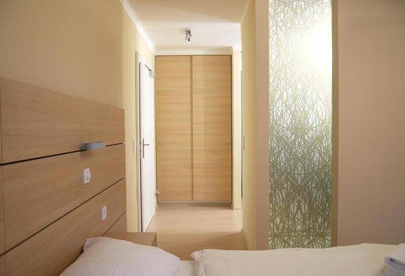 Bergland Hotel – Adults Only