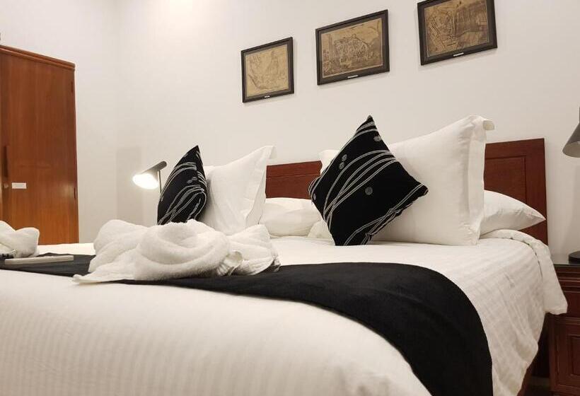 Fotos del hotel Heeren Straits:  15