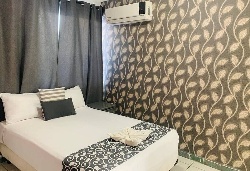 Fotos del hotel & Suites Bausan:  3