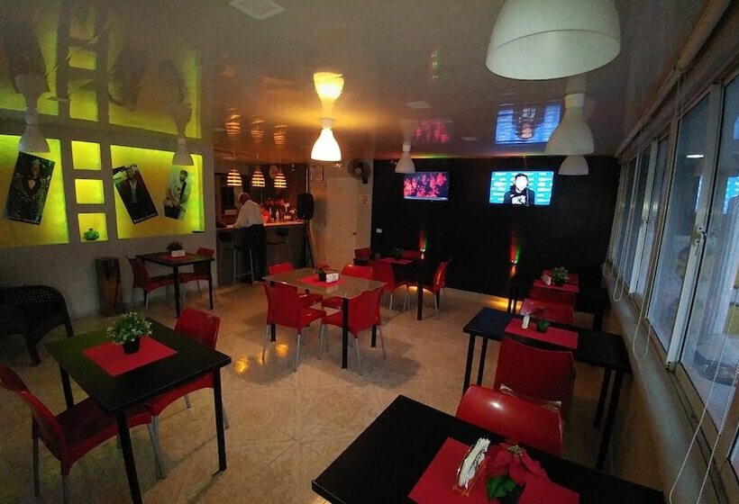 Fotos del hotel Riparbella:  4