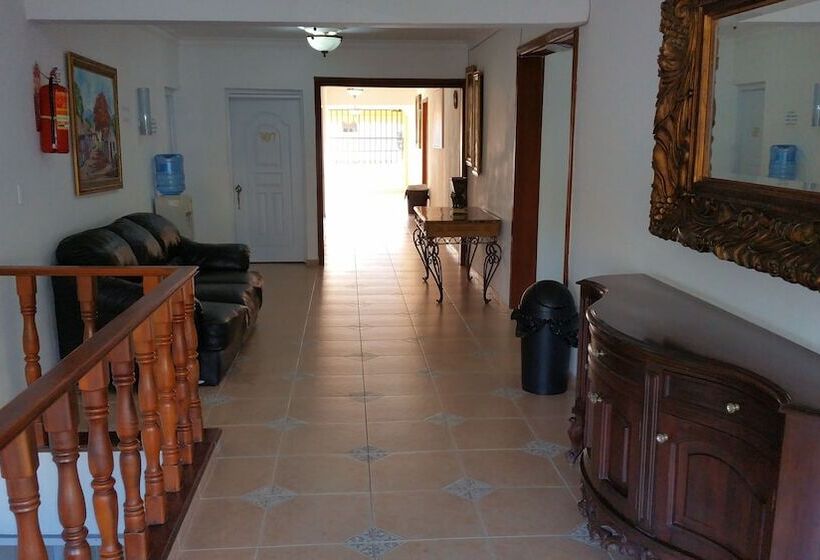 Fotos del hotel Riparbella:  13