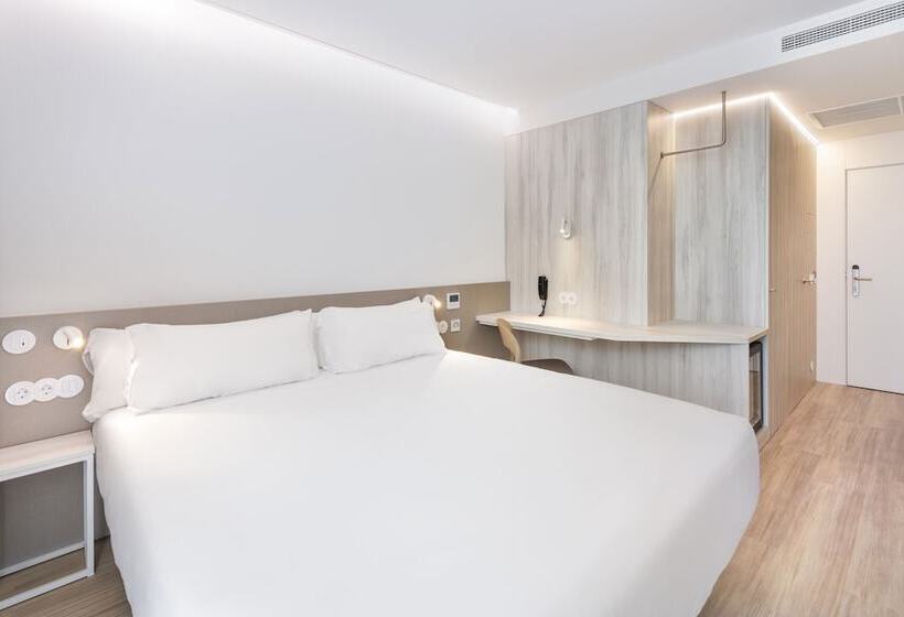 Fotos del hotel B&b Hotel Braga Lamacaes:  8