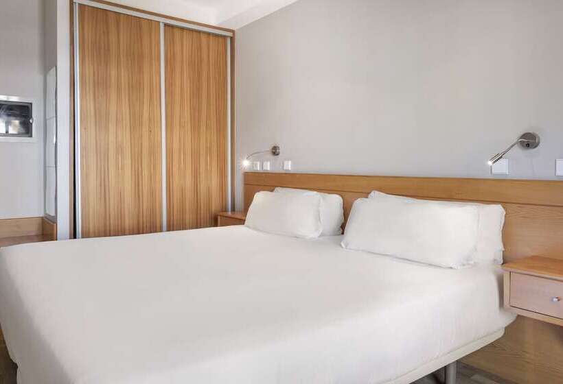 Fotos del hotel B&b Hotel Braga Lamacaes:  9