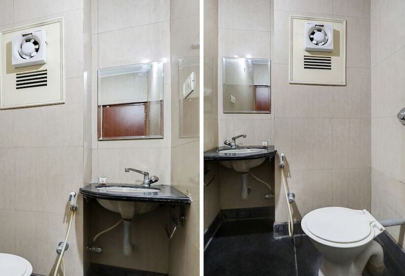 Fotos del hotel Everest Comforts:  6