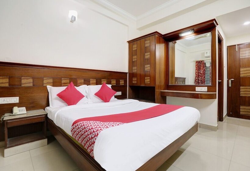 Fotos del hotel Everest Comforts:  9