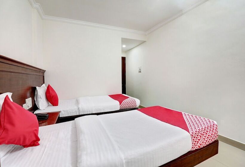 Fotos del hotel Everest Comforts:  13