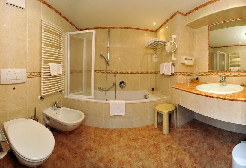 Fotos del hotel Garni Concordia - Dolomites Home:  11