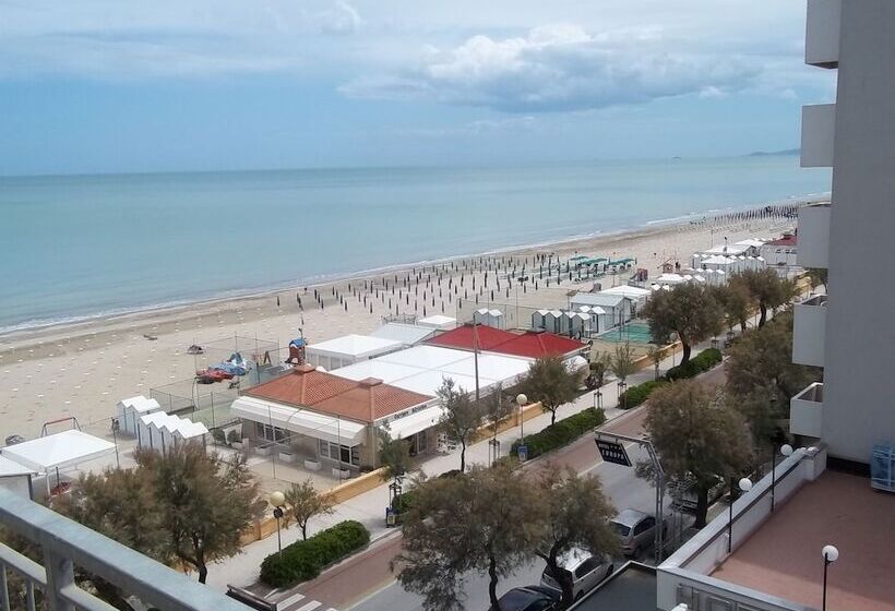 Fotos del hotel Italia:  4