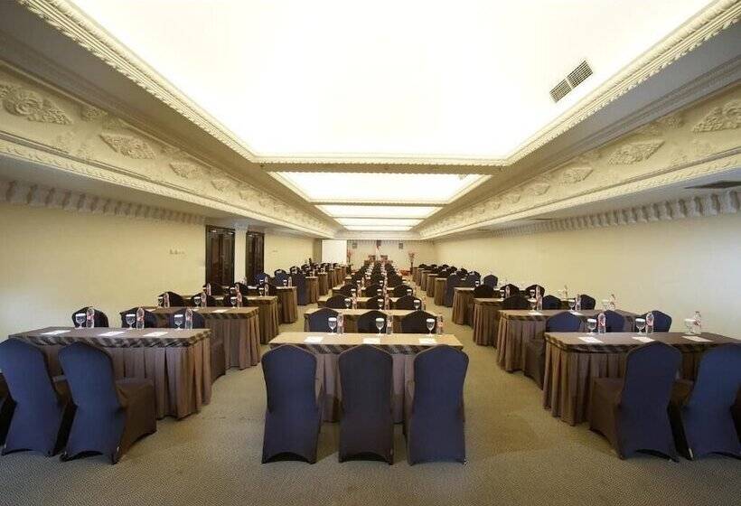 Fotos del hotel D'senopati Malioboro Grand:  17